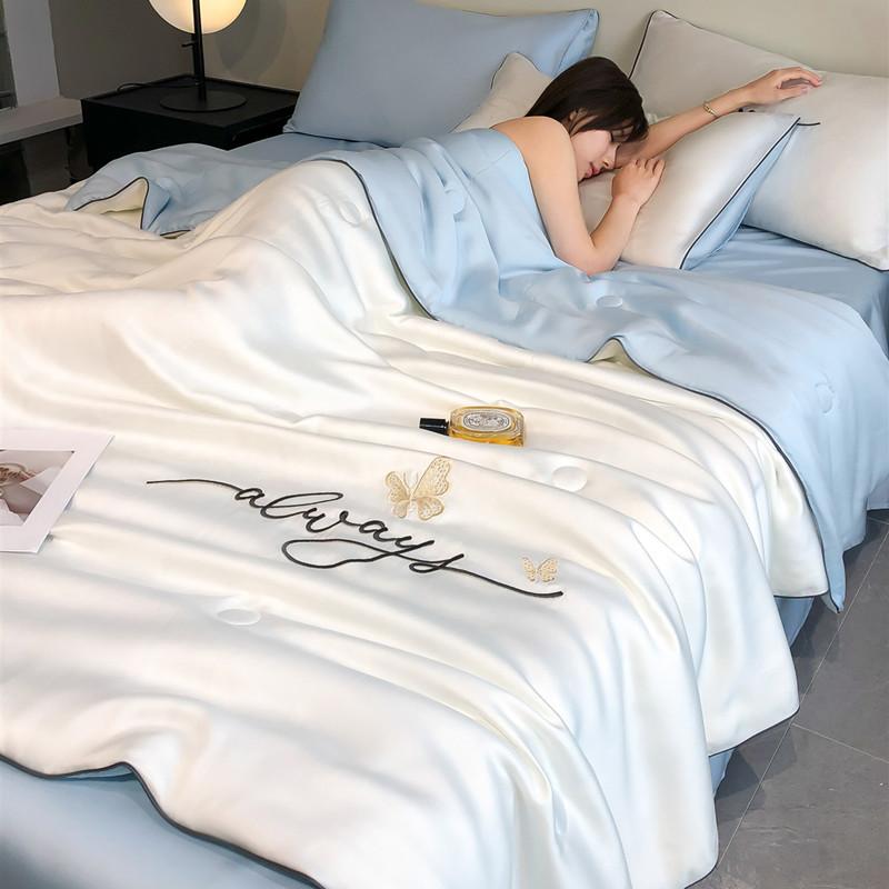 Summer Thin Duvet Silky Comforter Luxury Style Blanket Machine Washable Quilt Single/Double Bedspread (Pillowcase Need Order)