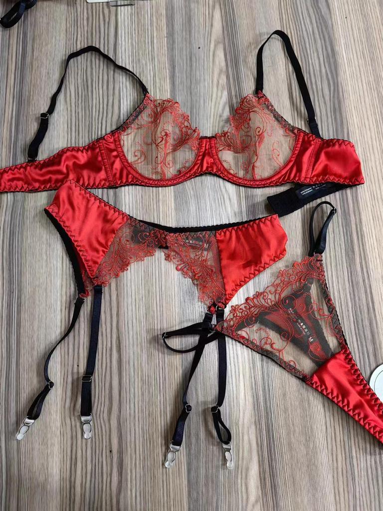 "French Lace Lingerie Set: Ultra-Thin Bra & Garter Stockings for Women"
