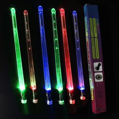 LED svetelné paličky 15 farebných prechodov USB nabíjateľné paličky