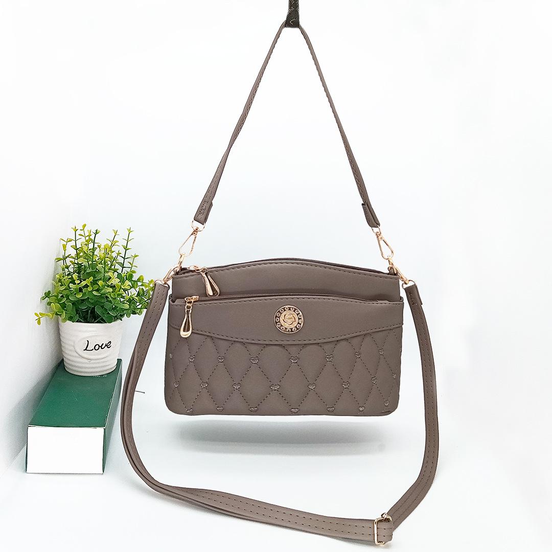 

Autumn Winter 2024 Large Capacity Mommy Shoulder Bag - Niche Design Crossbody Women s Handbag серый