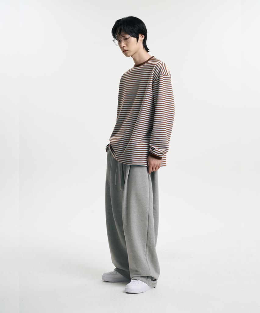 Mubeun Essential One-Pleat Wide Sweatpants Gray