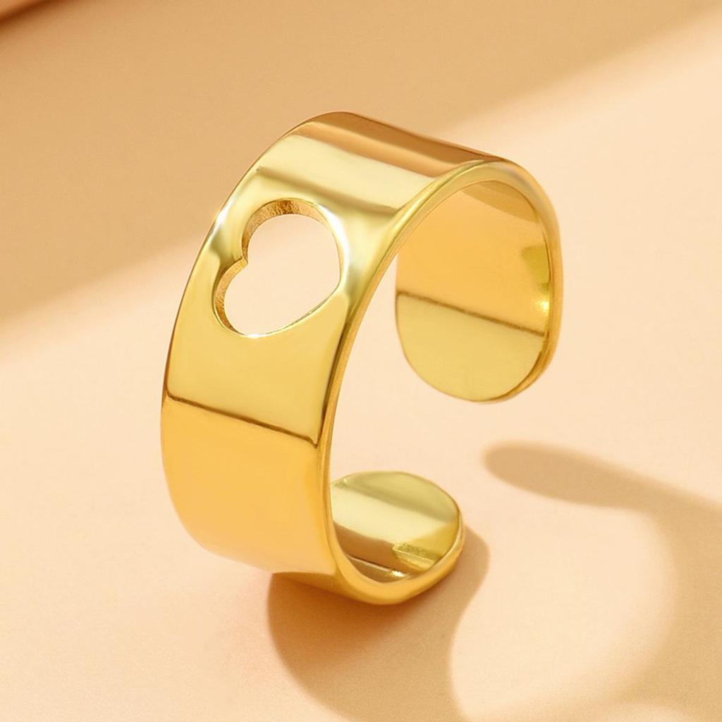 Stylish European and American Sweet Open Heart Ring for Women – Gold-Plated Stainless Steel Gift
