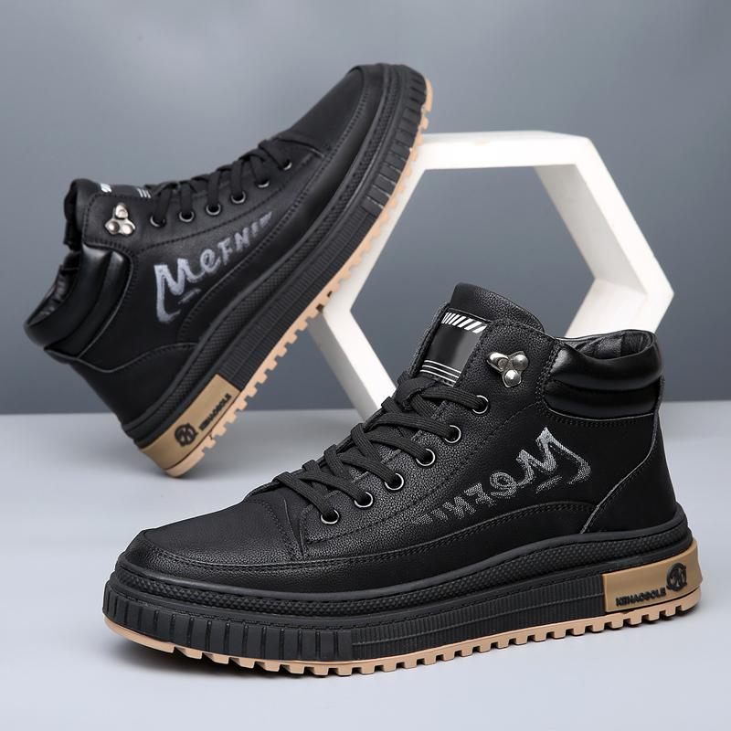 Men Snow Boots Fashion Warm Short Plush Men Boots Classic Leather Outdoor Lace Up Anti-Slip Men Shoes Winter Cotton Boots