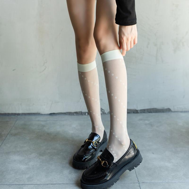 

Белые носки в горошек до середины голени - Милый стиль японской Лолиты One Size