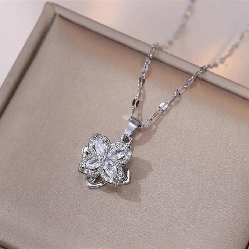 1 Pcs Luxury Cool Wind Flower Series Gold Plated Copper Pendant With Stainless Steel Chain Combination Of Collarbone Necklace