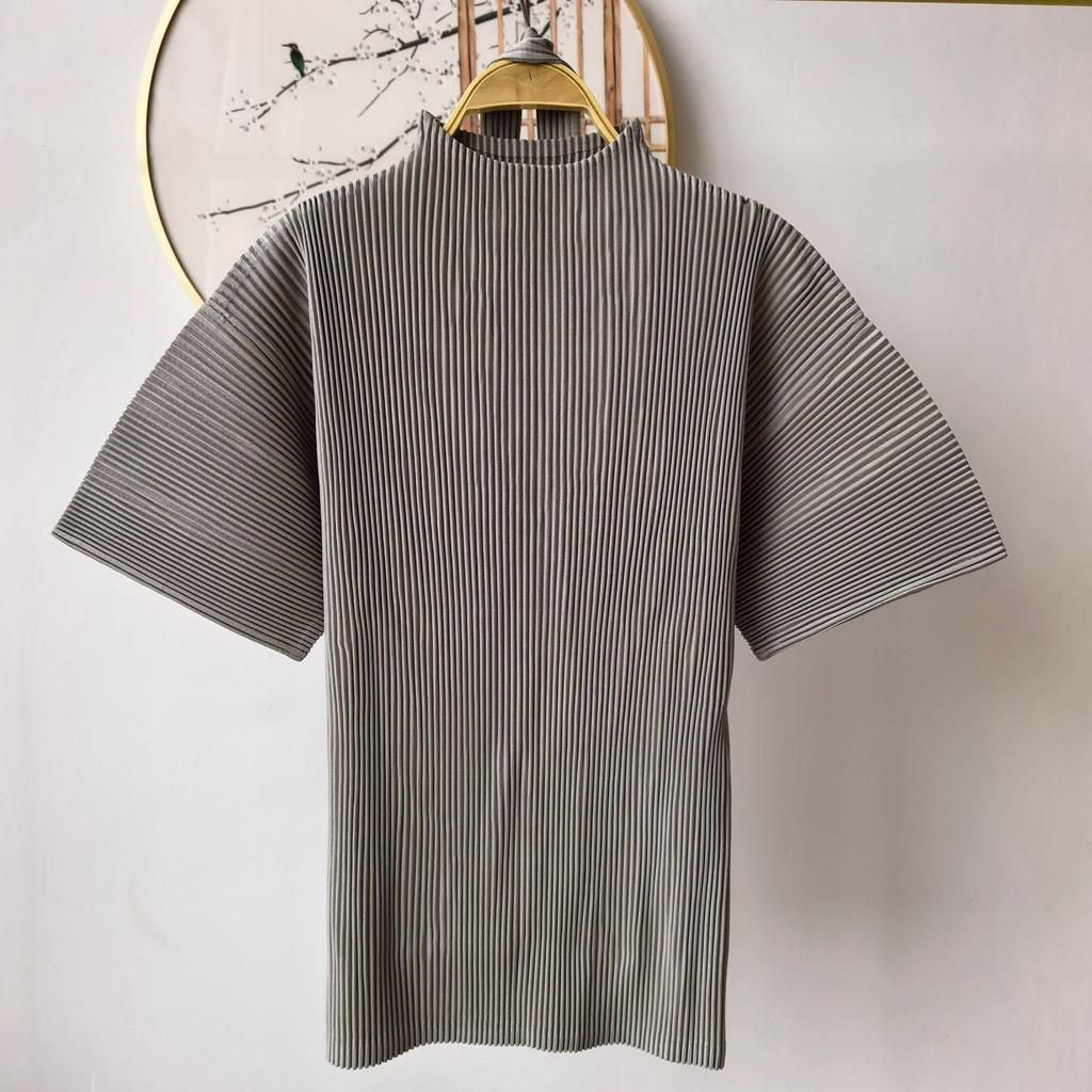 2026 Spring Miyake High-End Pleated Batwing Sleeve Casual Top