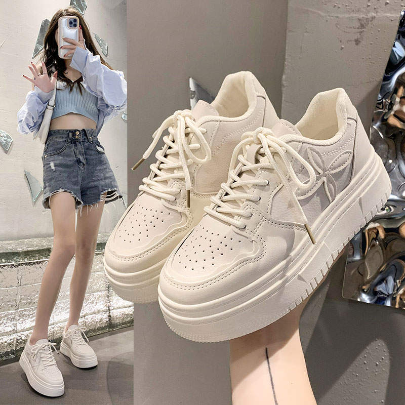 Autumn New Women's Small Fragrant Style Looks Thin and Thick Soles Increase Height, Spring Versatile Shoes Bread Shoes Women