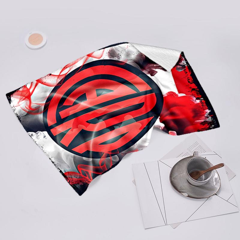 proof beach towel with Club Atlético River Plate pattern - soft,absorbent,quick-drying,machine washable - perfect for swimming,camping,bathing