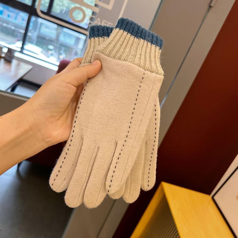 

Cashmere thermal gloves for women are cold-proof in winter, simple electric vehicle riding, piled and thickened, and windproof in winter one size fits all бежевый