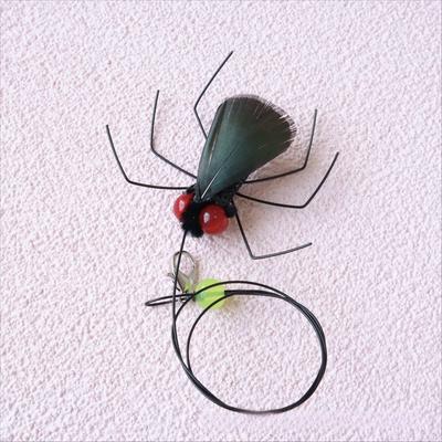 2pcs Random Color Simulation Small Flying Insects Replacement Accessories for Cat Teasers Toys Kitten Feather Toys Pet Supplies