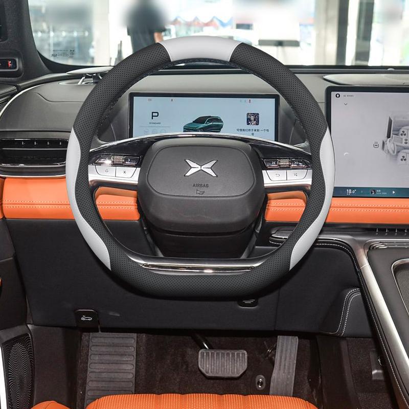 

Xiaopeng G9 Steering Wheel Cover: Anti-Slip, Odorless, No-Sew Leather for Interior Modification Default