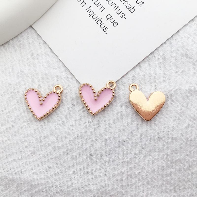 

90 pcs/pack Heart-Shaped Drip Oil Alloy Charms for DIY Korean Style Jewelry and K Gold Bracelets.