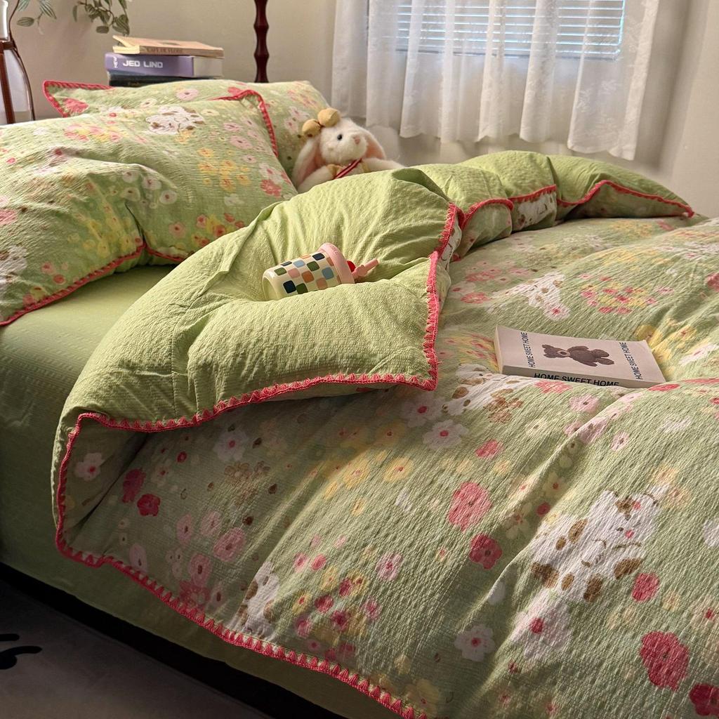 A-Grade Cartoon Cotton Bedding Set for Students - 4-Piece Single Dorm Set with Bed Sheet and Duvet Cover
