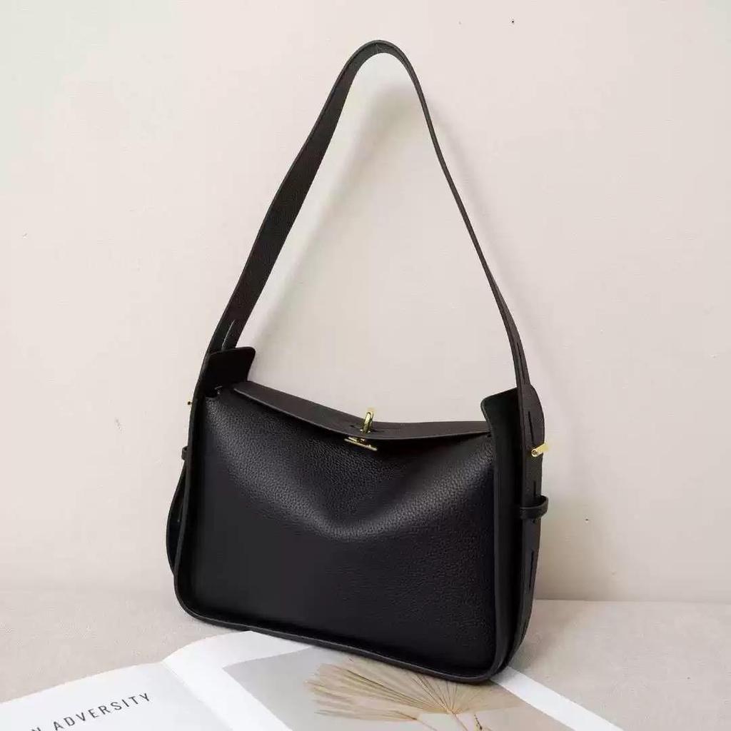 New Niche Luxury Designer Shoulder Crossbody Armpit Bag Head Layer Cowhide Leather Ladies Wide Shoulder Strap Large Capacity Bag