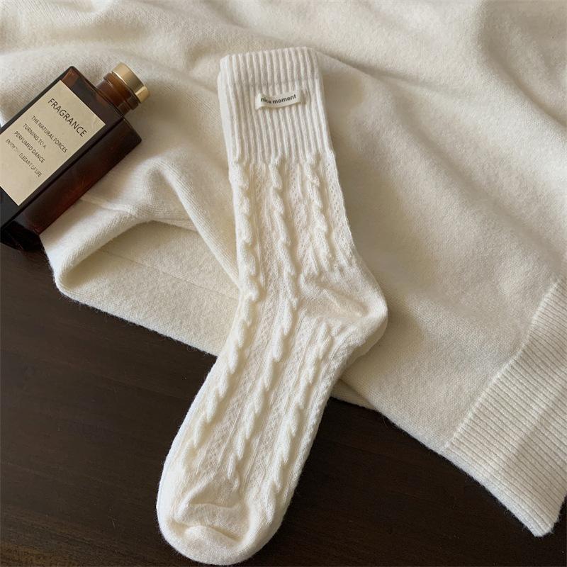 Women's Autumn and Winter Style Thick Plush Warm Twist Cloth Standard Wool Sleep Long Pile Socks