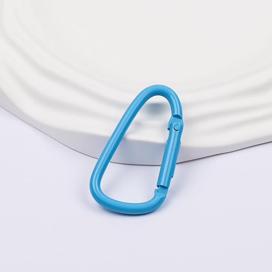2 Stück Karabinerfederverschluss Leichter Legierungs-Schlüsselanhängerclip Einfacher Einhand-D-förmiger Haken Outdoor-Reisebeutel-Anhänger DIY-Schmuckzubehör
