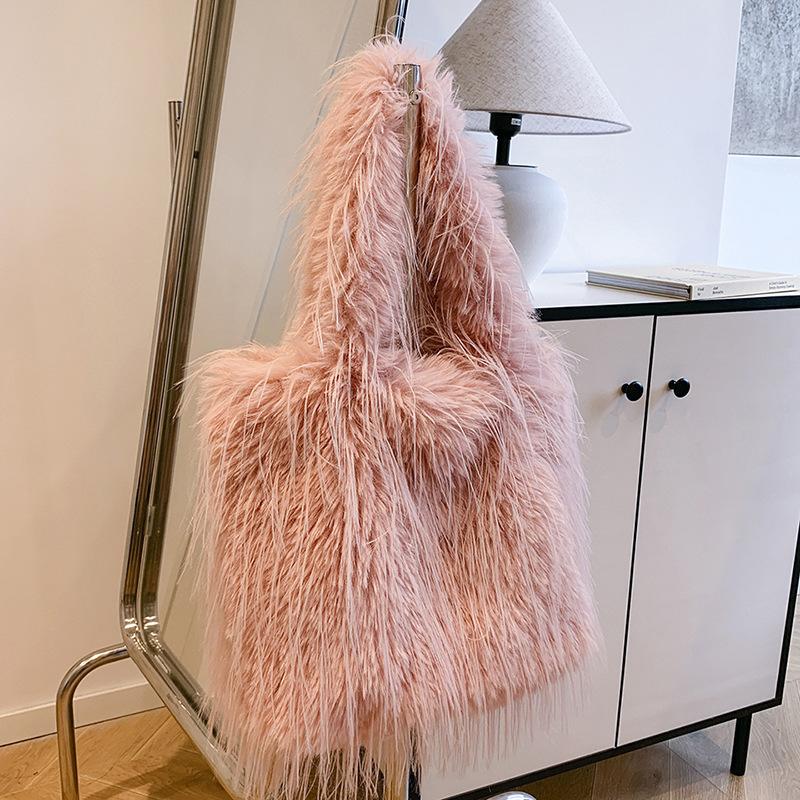 New autumn and winter fashion armpit large-capacity shoulder bag women's hair bag commuter handbag