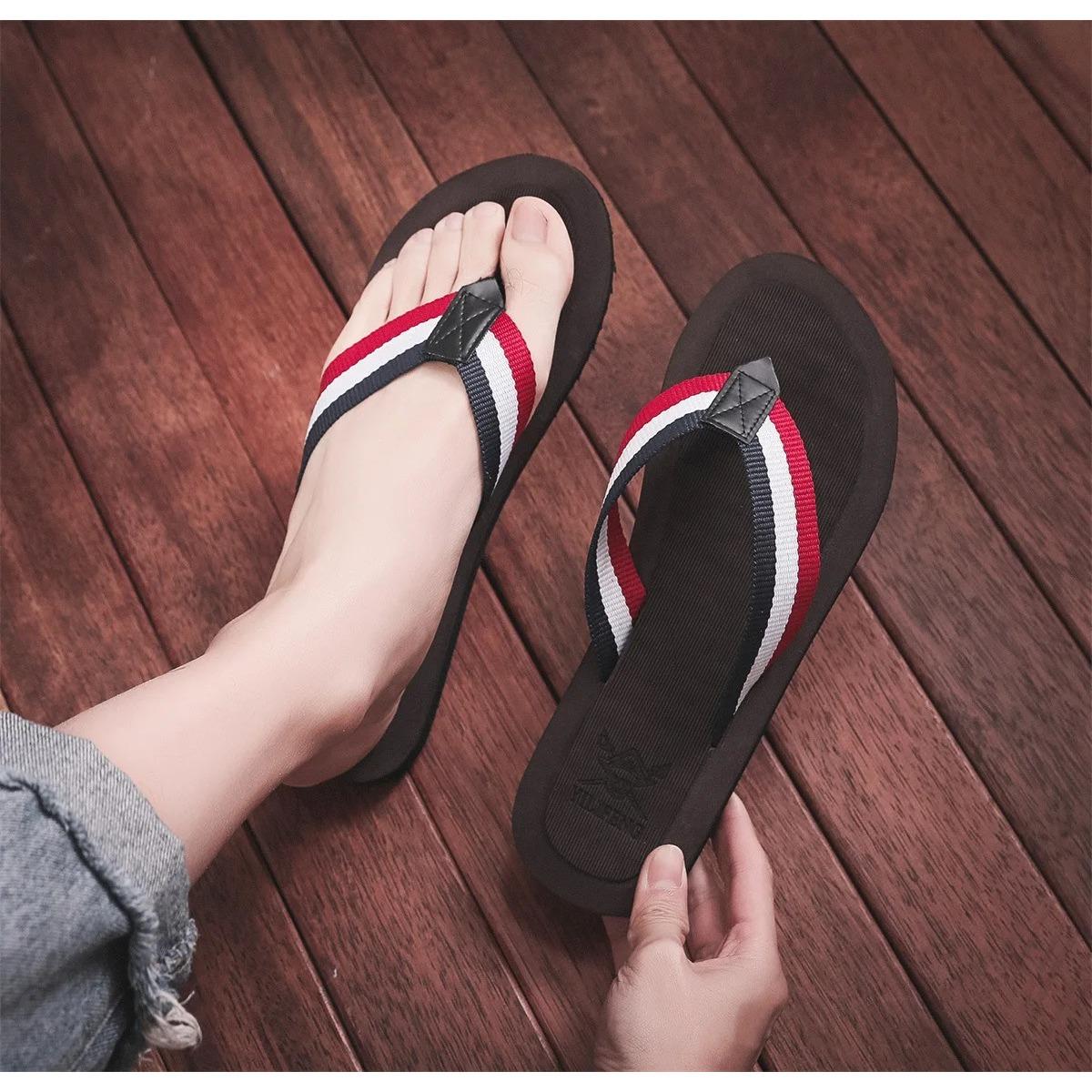 Домашние и уличные мужские тапочки — фото 5