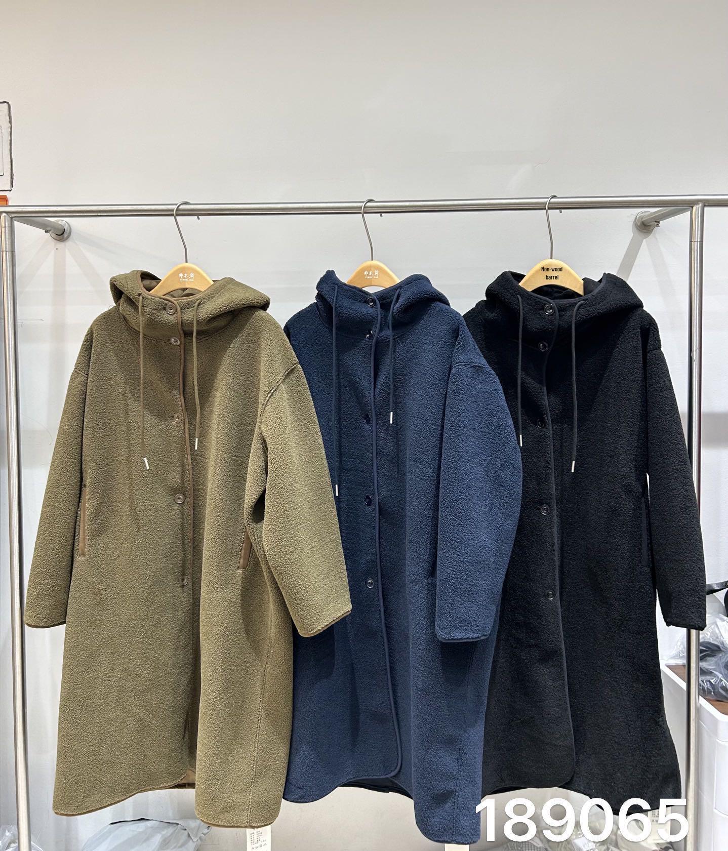 

Оригинальное зимнее корейское пальто большого размера с капюшоном из искусственной овечьей шерсти One Size зелёный