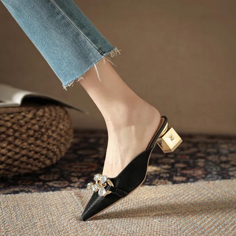 Women's Shoes On Sale 2024 Brand Autumn Women's Slippers Pointed Toe Metal Decoration Brilliant Diamond Chunky Heels Shoes Women