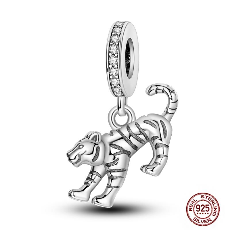 Charms Plata Copper Colorful Butterfly Bow Cute Cat Dog Fit Original Foot Bracelet Pendant Diy Beads Jewelry Makeup