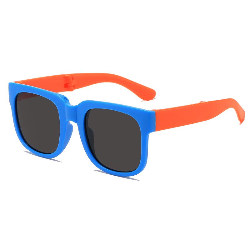 

Детские солнцезащитные очки в ретро-квадратной оправе — модные, складные, с защитой от ультрафиолета