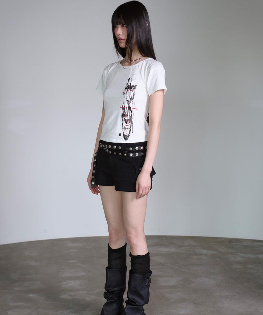 PRENDA Prenda Diagonal Henley Neck Short Sleeve White