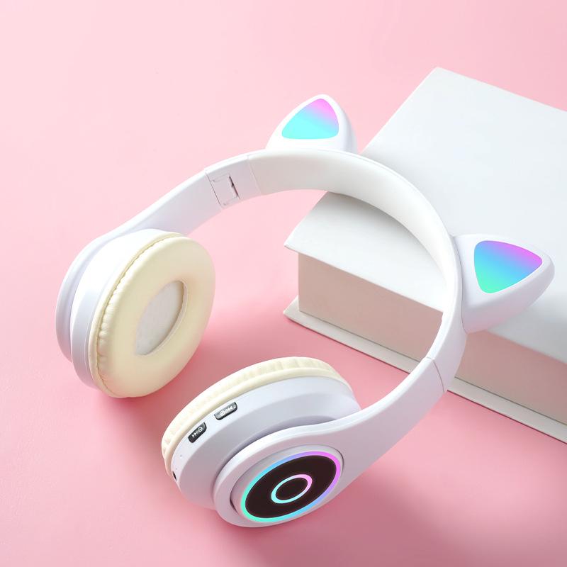 Cat Ear Luminous Wireless Bluetooth Headset B39A