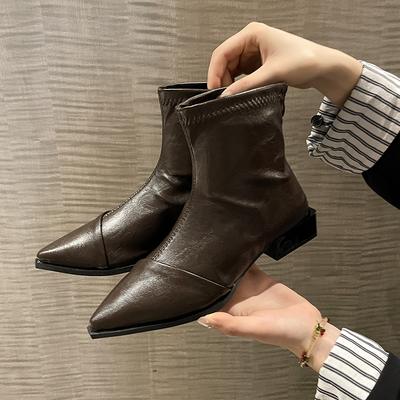 Bottes Singulières de Mode à Bout Pointu pour Femmes Vêtements d'Extérieur Automne et Hiver Nouvelles Épissées Polyvalentes Bottines à Talon Bloc