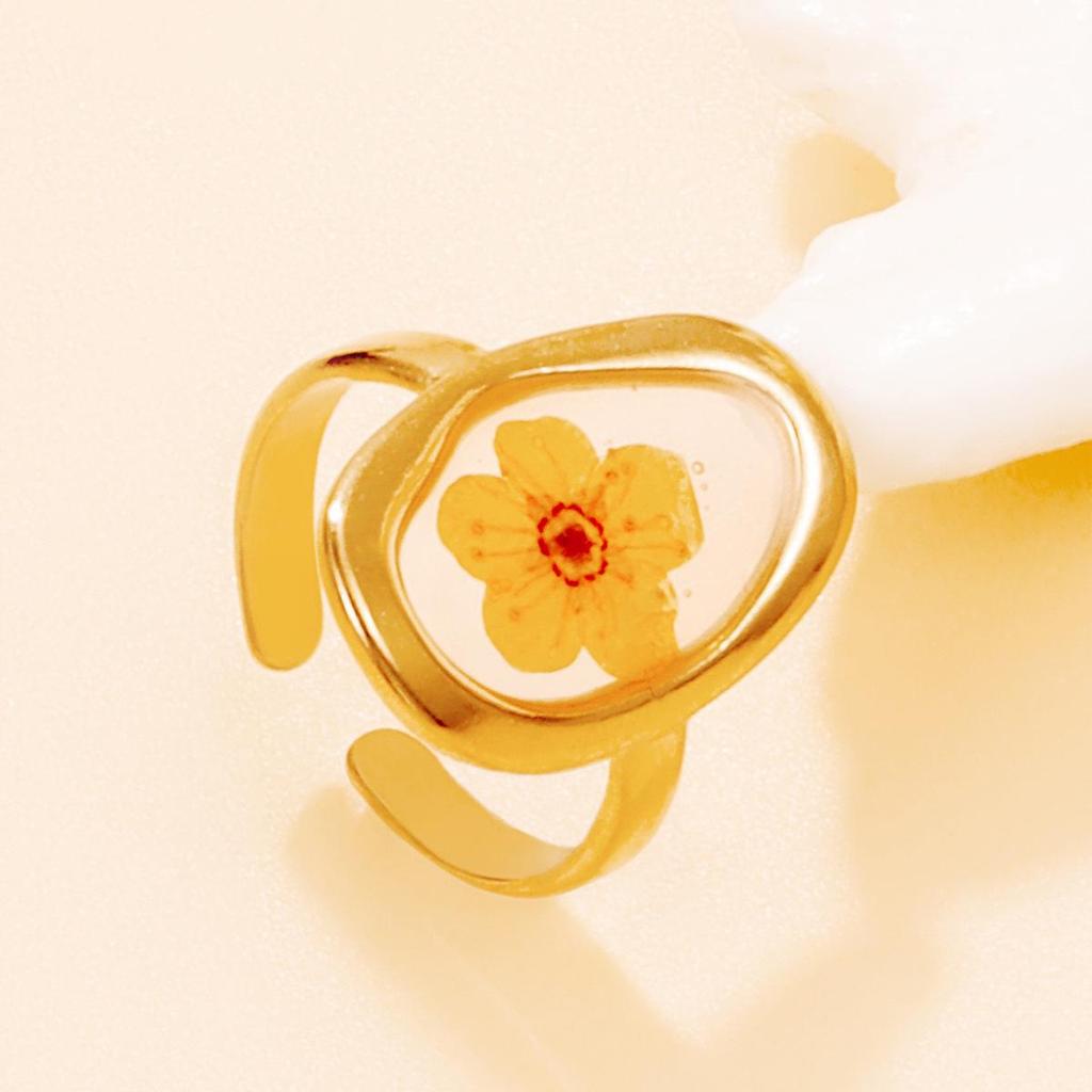 INS Style Hollow Geometric Oval 18K Gold Plated Stainless Steel Ring