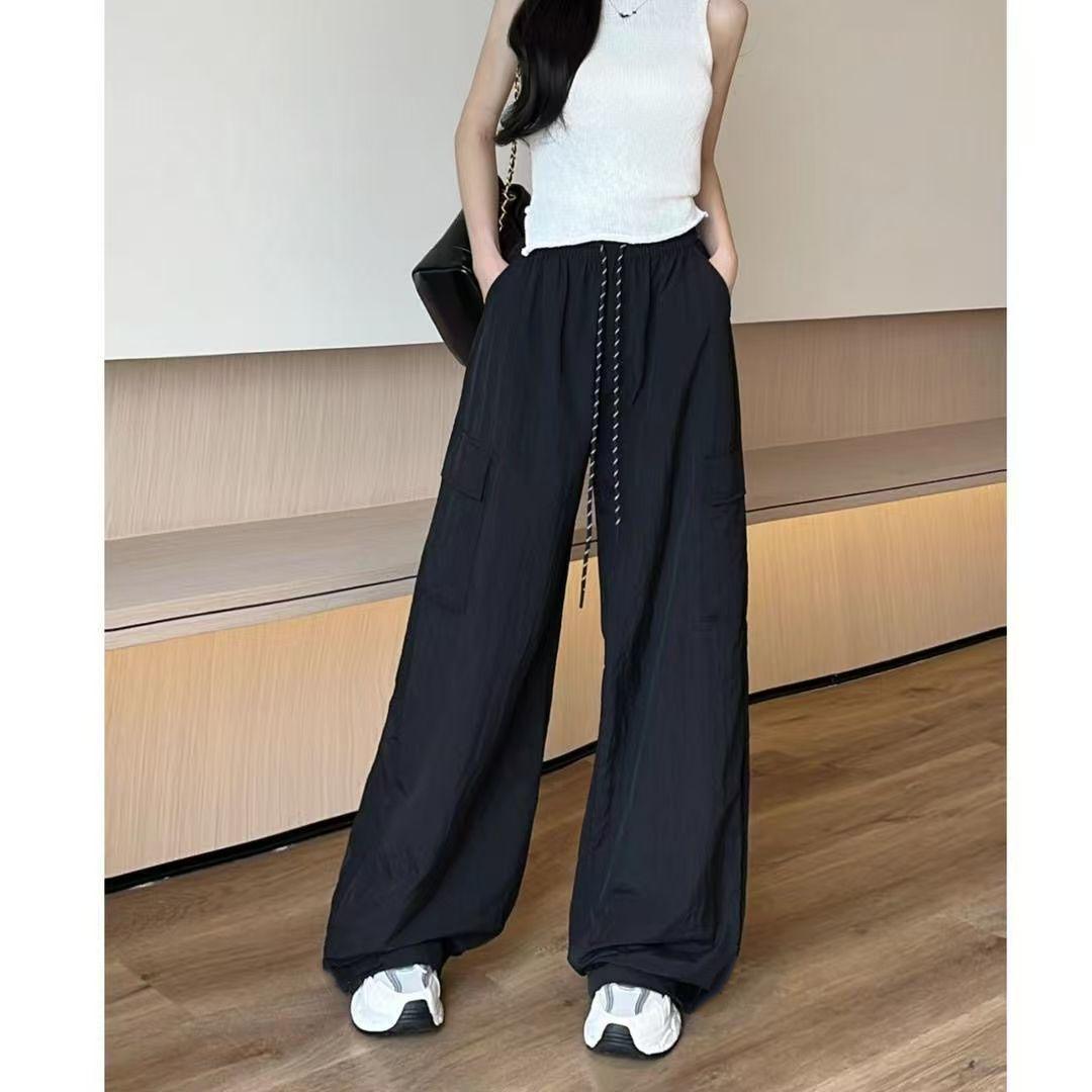 High Street Women s Wide-Leg Cargo Pants: New Style, Loose Fit, High-Waisted, with Textured Pockets S