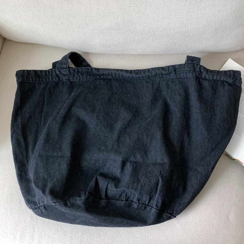 Model New Large Capacity Letter Print Fashion Simple Versatile Casual Washed Denim Shoulder Bag