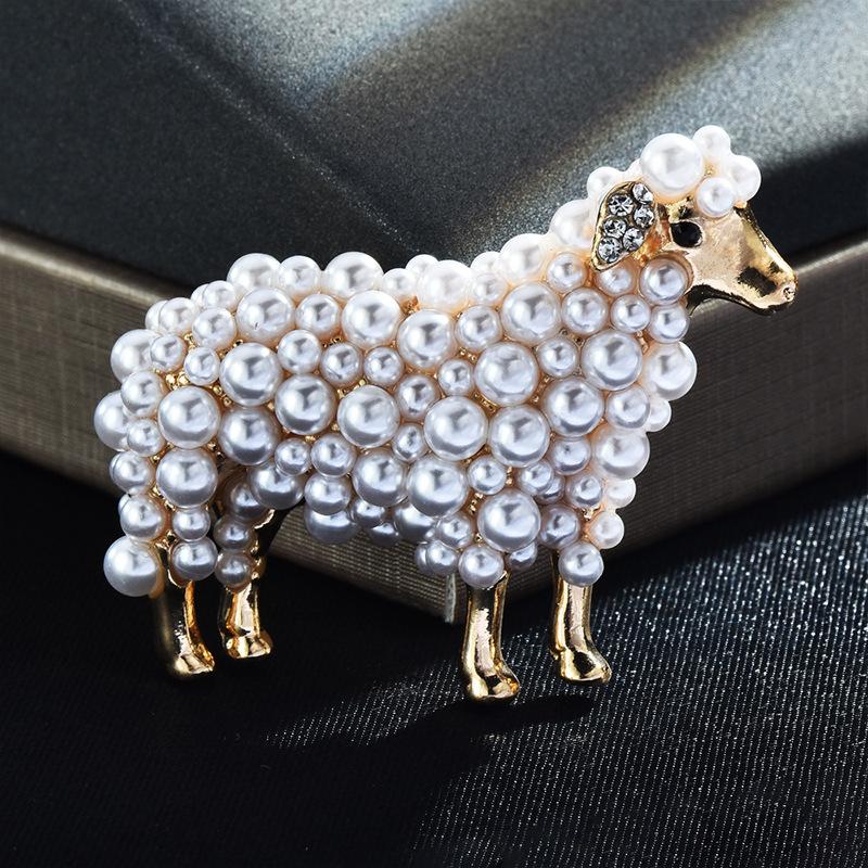 Classic Exquisite Sheep Lapel Pin 1Pcs Unisex Animal Brooch Badge for Office Party Casual Clothing Decoration