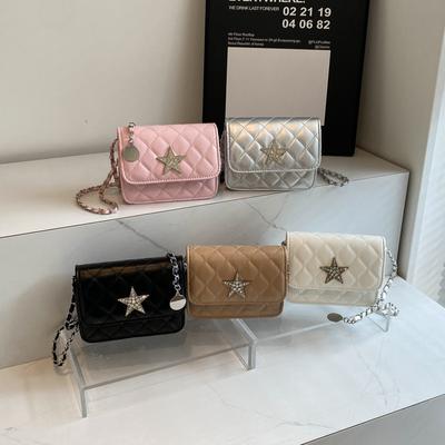 New Summer Style Unique and Beautiful Crossbody Bag Korean Style Small Square Bag Fashionable Chain Shoulder Bag Women's Bag