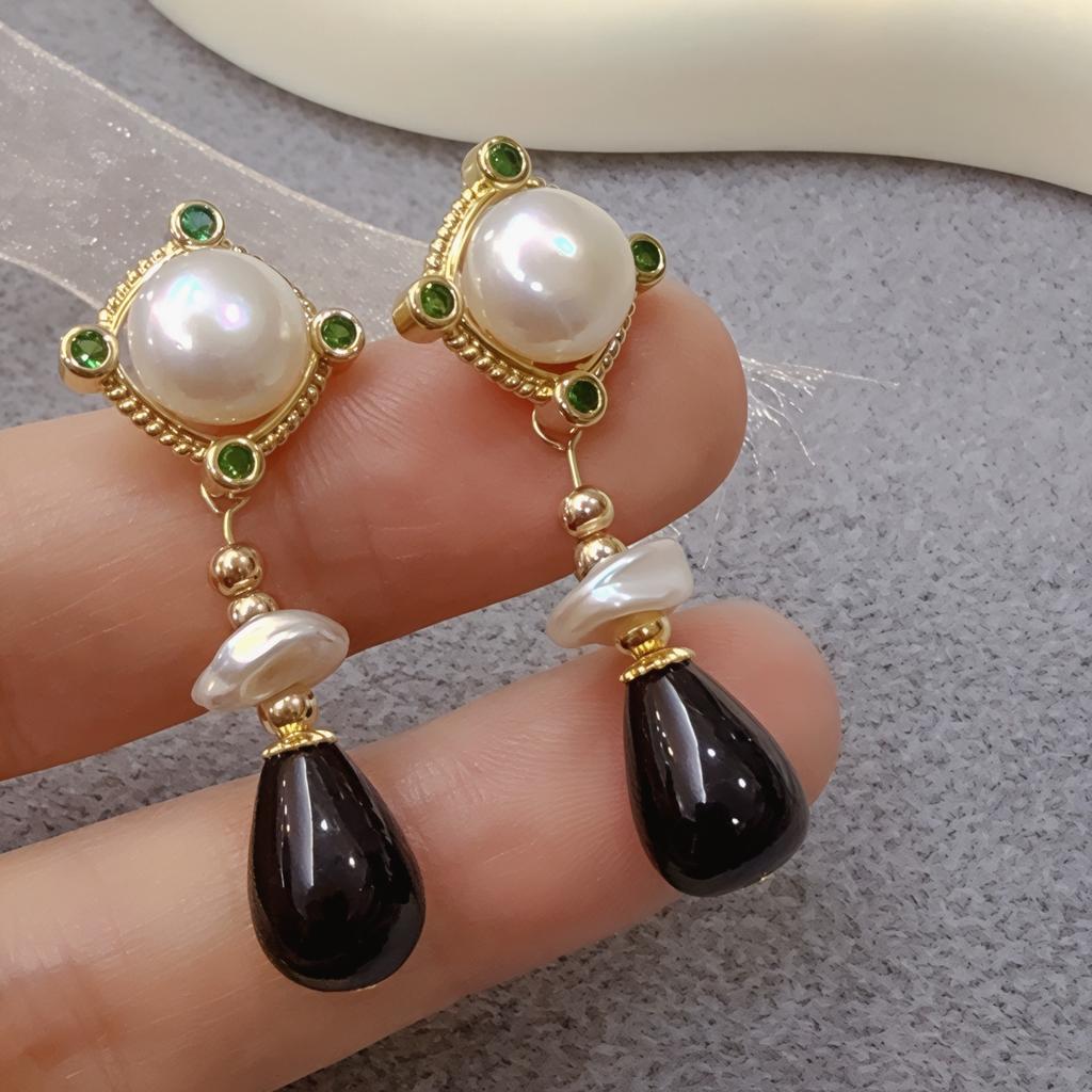 Lanyun Designer Original French Heroine Retro Geometric Natural Freshwater Pearl Earrings Agate Water Drop Earrings