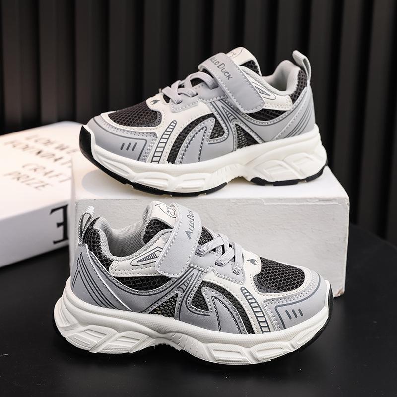 

2026 Kids Waterproof Leather Sports Shoes - Spring, Autumn, Winter Casual and Running Shoes for Boys and Girls 23: 14.8cm сірий колір