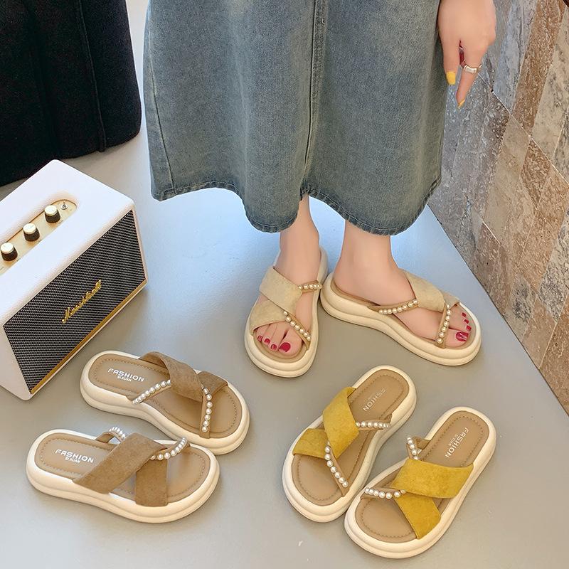 Cool slippers female 2024 summer new with skirt fairy wind beaded thick bottom cross beach word fashion slippers