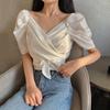Camicia da donna a maniche corte con maniche a palloncino, design estivo nuovo, colletto piccolo a croce, slim, corta