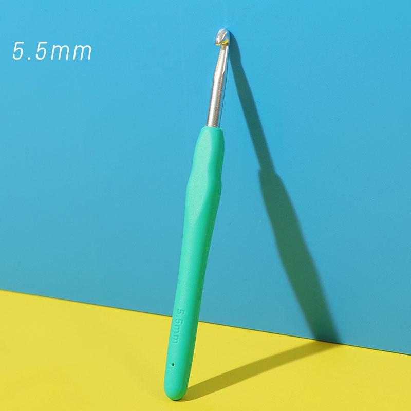 9-Color Soft Grip Crochet Hook Set: Thick & Thin Yarn DIY Hand Knitting Tools
