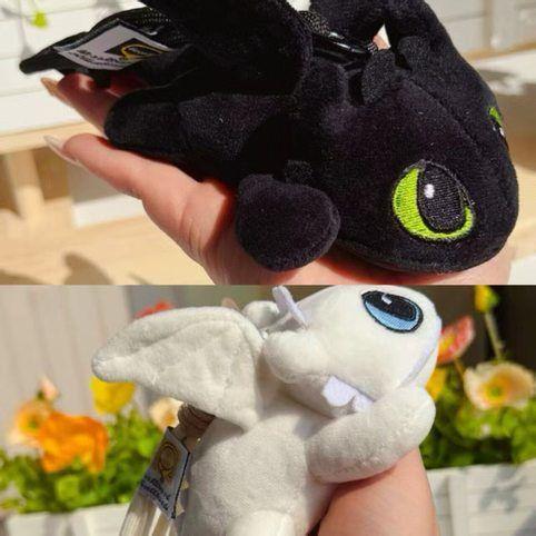 Dragon Taming Master Super Cute Toothless Plush Toy Black and White Flying Dragon Cartoon Doll Keychain Couple Birthday Gift