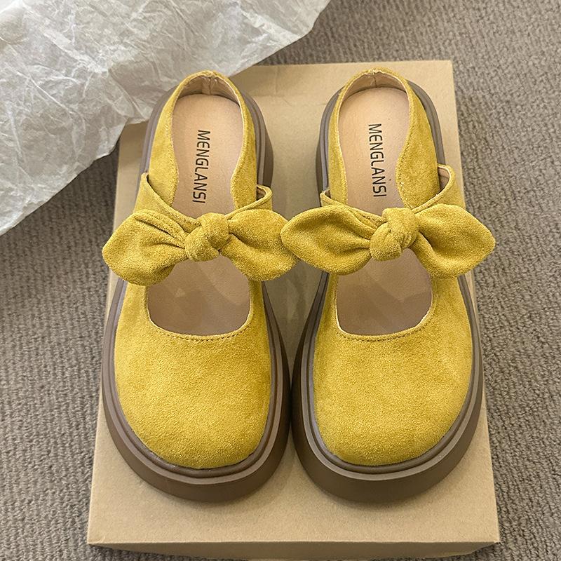 Baotou Hausschuhe Damen Faulschuhe 2025 Sommer neu Französische zarte Schleife Ein-Pedal Halbstütze Einzelne Schuhe