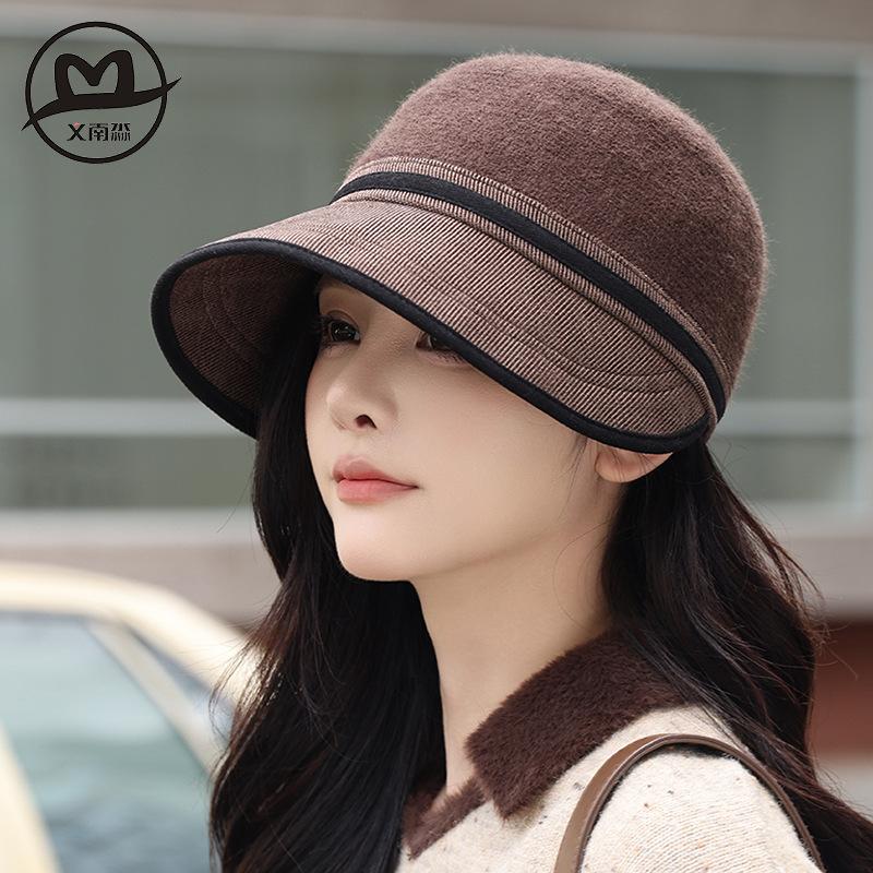 High Quality Elegant Fashion Hat Women's Autumn and Winter New Equestrian Hat Wide Brim Show Face Ducktongue Bucket Hat