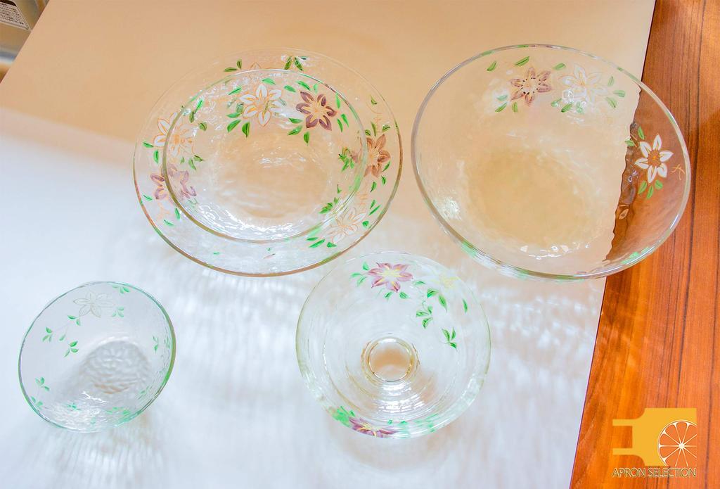 Yagi Kaiho Kaiho Kiln Kyoto-style Painted Glass Small Bowl (iron Wire)