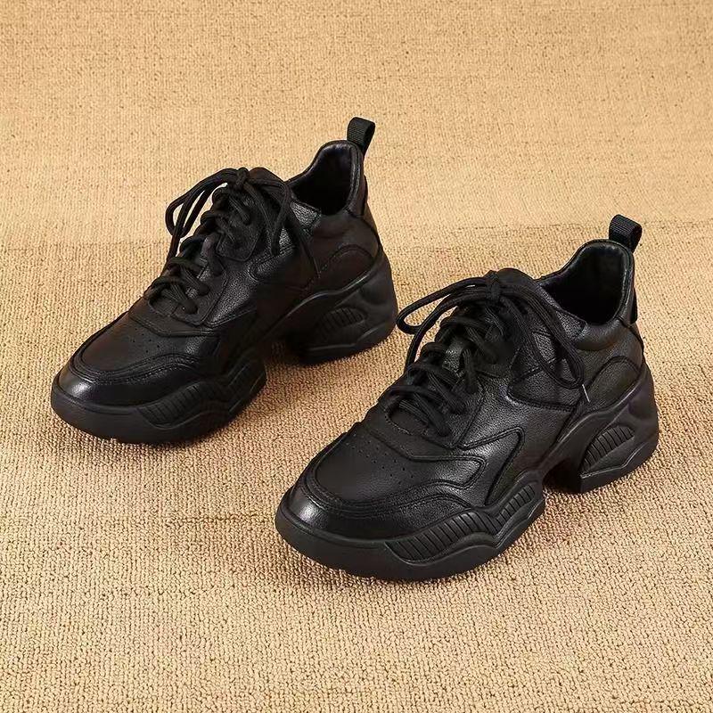 Zapatos de Papá de Suela Gruesa de Cuero Genuino Negro para Mujer Otoño/Invierno 2025: Versátil, Elegante y Casual.
