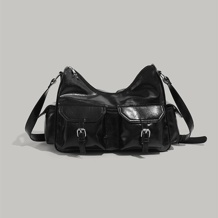 2025 Autumn Winter Trendy Fashion Versatile Large Capacity Motorcycle Bag Niche Retro Single Shoulder Crossbody Bag Multi-Pocket Tote Bag