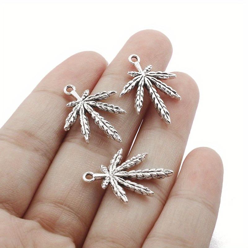 Ancient Silver Maple Leaf Pendant Suitable for DIY Necklace Earring Bracelet Jewelry Making Accessories