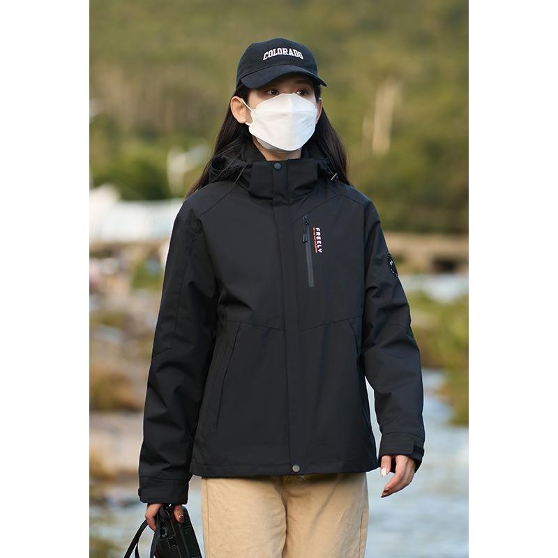 New Outdoor Sports Three-in-one Plus Velvet Jacket Autumn and Winter Outdoor Anti-Feng Shui Mountaineering Clothes
