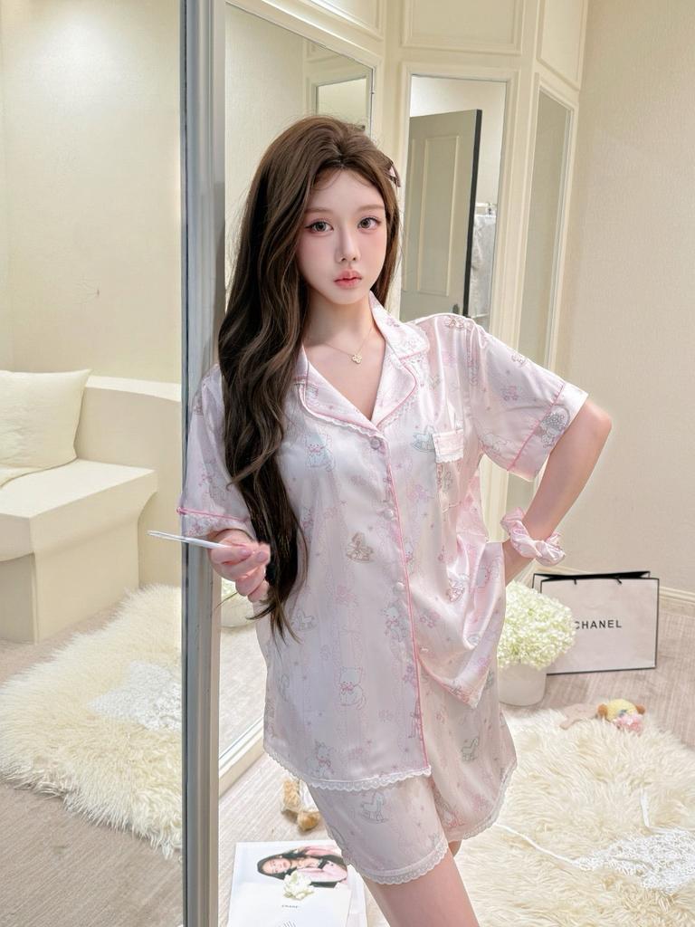 1011 New Pink Cartoon Lace Ice Silk Pajamas for Women, Summer Short Sleeve and Shorts, Sweet Outerwear Pajamas