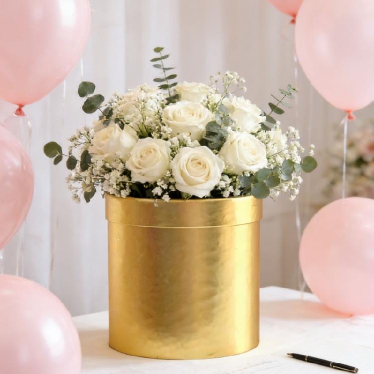 Gift Packaging Paper Box Small Flower Arrangement Bucket Round Cardboard Gift Box for Birthday Party Valentines Day