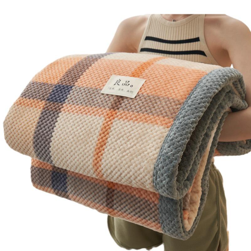 Doudou Coral Velvet Sofa and Bed Blanket